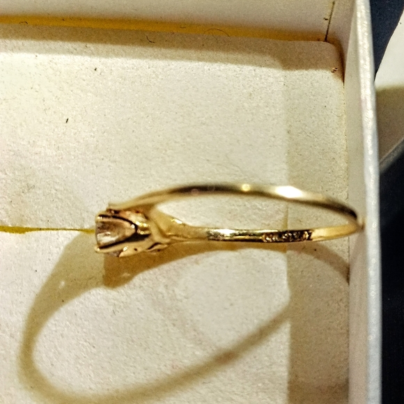 Genuine 14k Gold 2 Stone CZ Ring - Picture 6 of 13